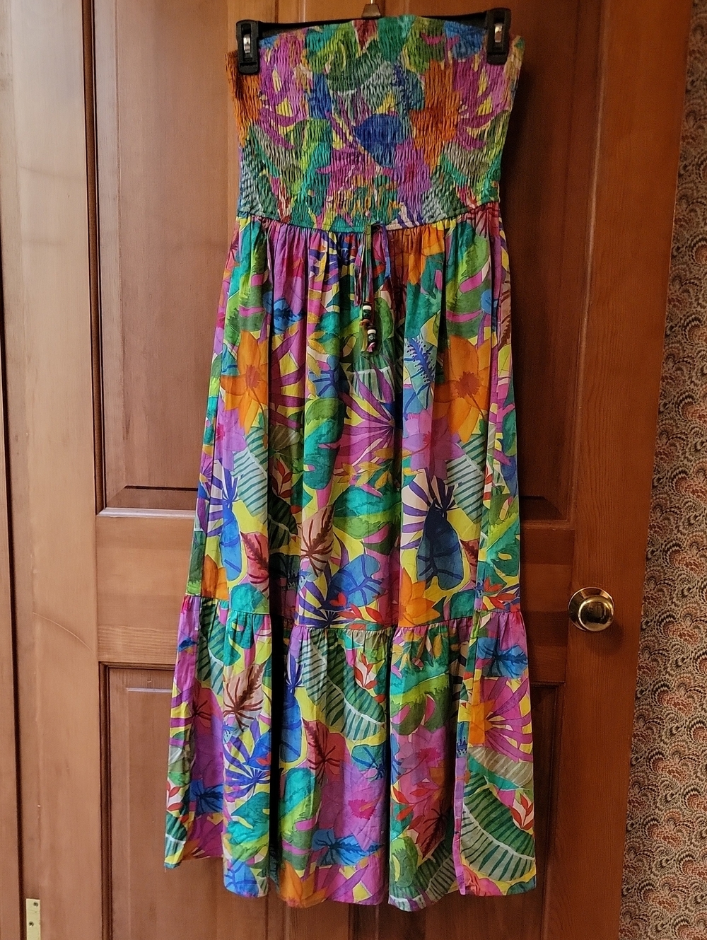 NWT Avara Tanya Tropical Strapless Smocked Maxi Dress Large